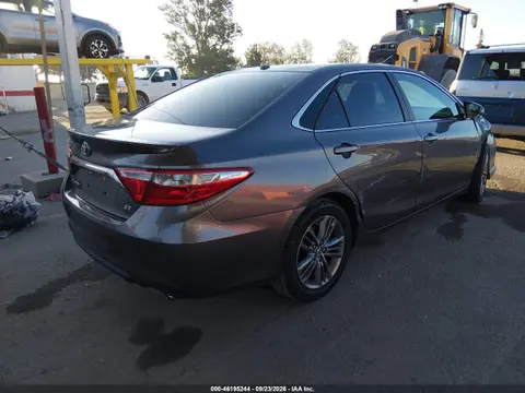 2017 Toyota CAMRY SE VIN 4T1BF1FK2HU359131 фото 4