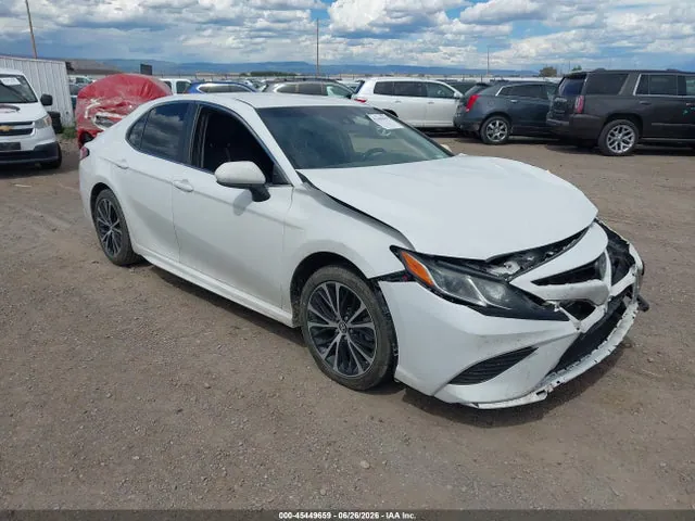 2018 Toyota CAMRY SE VIN 4T1B11HKXJU060309 фото 1