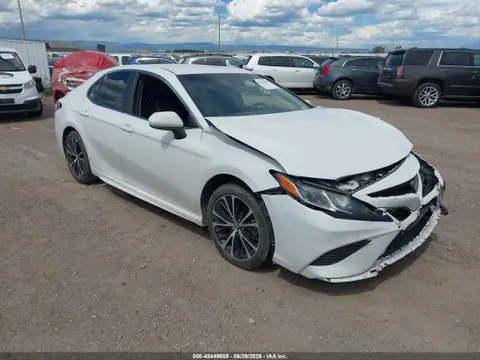 2018 Toyota CAMRY SE VIN 4T1B11HKXJU060309 фото 1