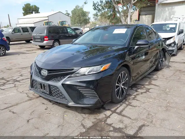 4T1B11HK2JU599894 — 2018 Toyota Camry SE, фото 2 с аукциона IAAI 29.09.2026, Задняя часть