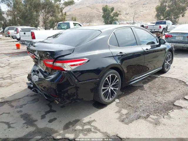 4T1B11HK2JU599894 — 2018 Toyota Camry SE, фото 4 с аукциона IAAI 29.09.2026, Задняя часть