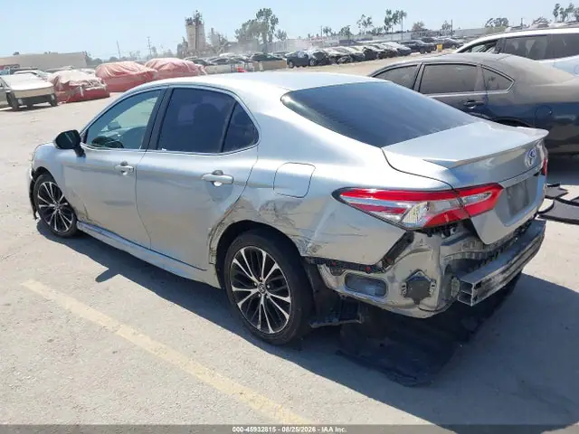 4T1B11HK3JU021660 — 2018 Toyota Camry SE, фото 3 с аукциона IAAI 30.09.2026, Левый бок