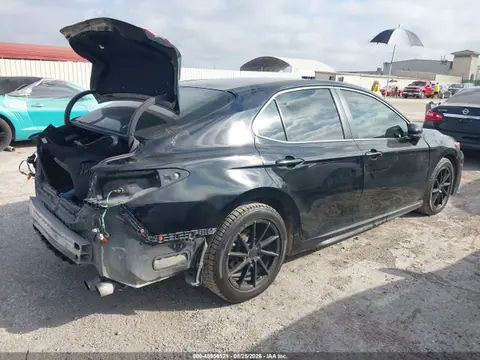2018 Toyota CAMRY SE VIN 4T1B11HK0JU143229 фото 4