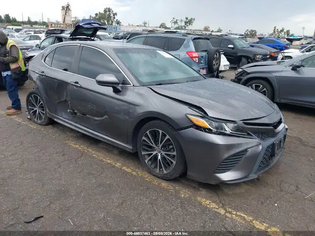 4T1B11HK4JU643149 — 2018 Toyota Camry SE, Задняя часть справа (Right Rear), фото до ремонта