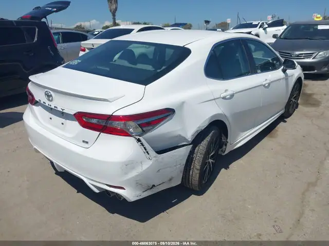 4T1B11HK6JU553050 — 2018 Toyota Camry SE, фото 4 с аукциона IAAI 30.09.2026, Задняя часть справа