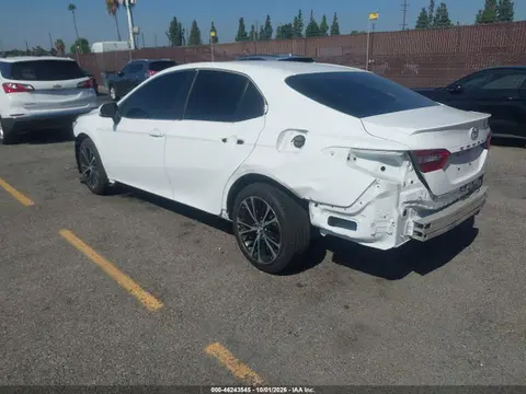 2018 Toyota CAMRY SE VIN 4T1B11HK2JU042144 фото 3