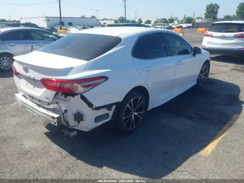 2018 Toyota CAMRY SE VIN 4T1B11HK2JU042144 фото 4