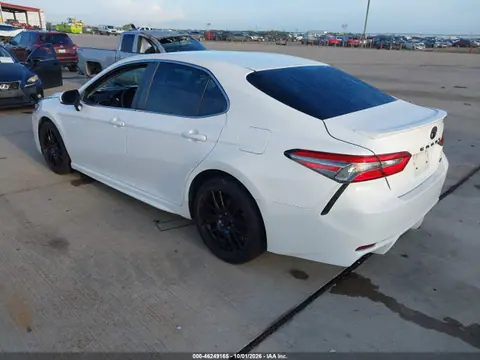 2018 Toyota CAMRY SE VIN 4T1B11HK0JU558048 фото 3