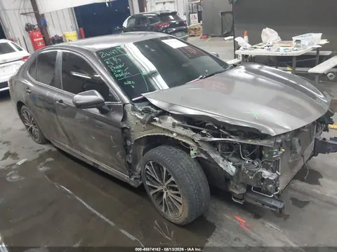 4T1B11HK7KU754568 — 2019 Toyota Camry SE, Передняя часть (Front End), фото до ремонта