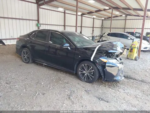 4T1B11HK2KU196001 — 2019 Toyota Camry SE, Биологическая или химическая опасность (Biohazard), фото до ремонта
