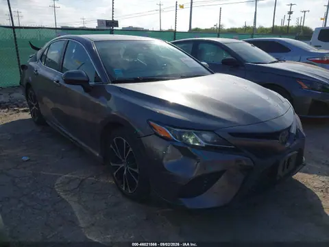 4T1B11HK9KU795137 — 2019 Toyota Camry SE, Передняя часть (Front & Rear), фото до ремонта