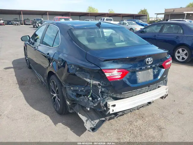 4T1B11HK7KU263532 — 2019 Toyota Camry SE, фото 3 с аукциона IAAI 14.10.2026, Задняя часть