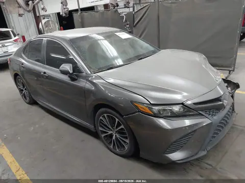 2019 Toyota CAMRY SE VIN 4T1B11HK0KU710668 фото 1