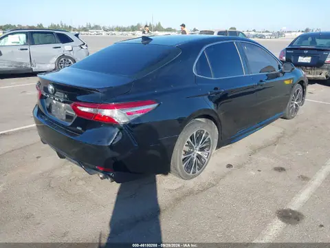 2019 Toyota CAMRY SE VIN 4T1B11HK2KU736303 фото 4