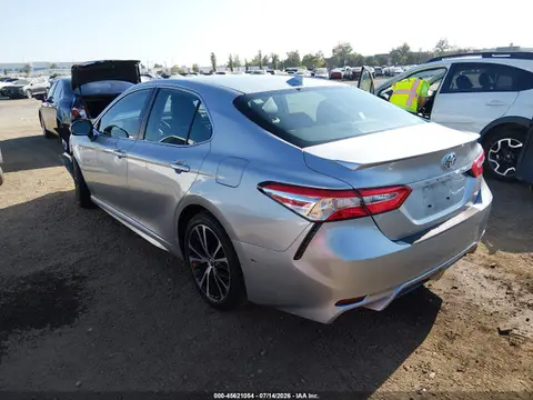 2020 Toyota CAMRY SE VIN 4T1G11AK6LU314066 фото 3