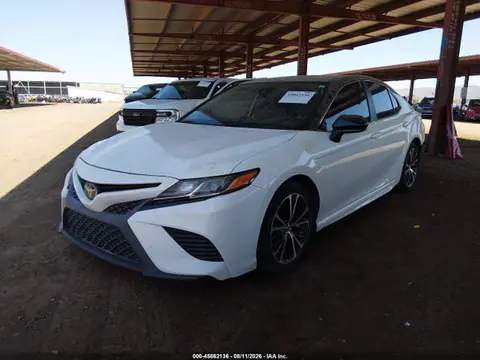 2020 Toyota CAMRY SE VIN 4T1G11AK1LU344155 фото 2