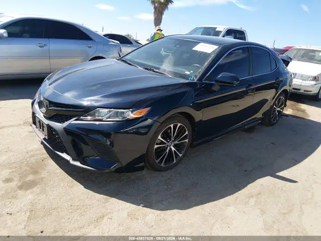 4T1G11AKXLU942406 — 2020 Toyota Camry SE, фото 2 с аукциона IAAI 30.09.2026, Задняя часть справа