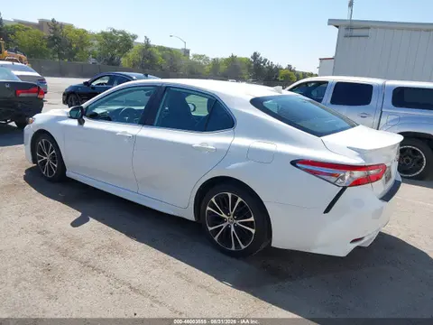 2020 Toyota CAMRY SE VIN 4T1G11AK9LU363312 фото 3