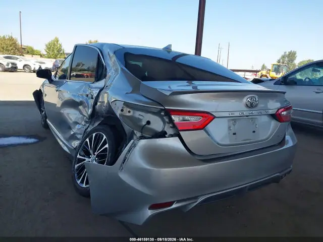 2020 Toyota CAMRY SE VIN 4T1G11AK5LU925173 фото 3