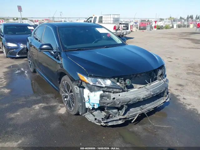 4T1G11AK1LU971020 — 2020 Toyota Camry SE, Передняя часть (Front End), фото до ремонта