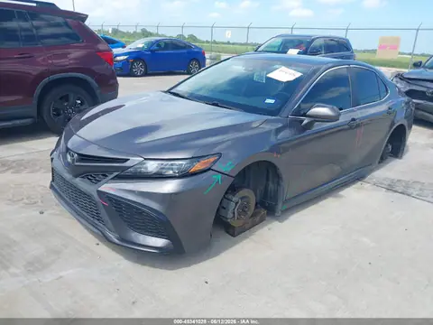2021 Toyota CAMRY SE VIN 4T1G11AK9MU421274 фото 2