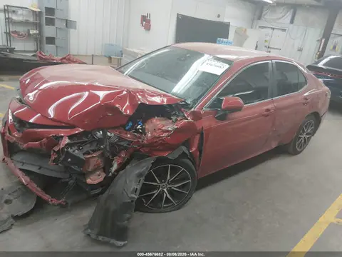 2021 Toyota CAMRY SE VIN 4T1G11AK4MU440427 фото 2