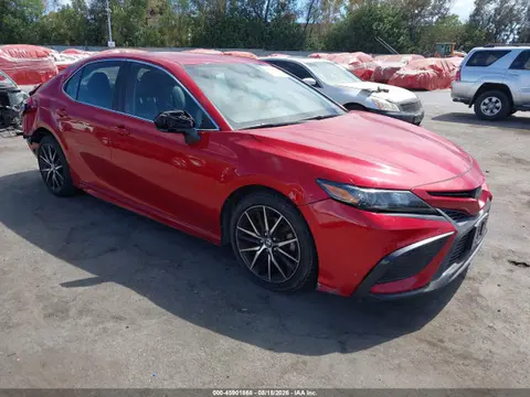 4T1G11AK8MU452984 — 2021 Toyota Camry SE, Задняя часть (Rear), фото до ремонта