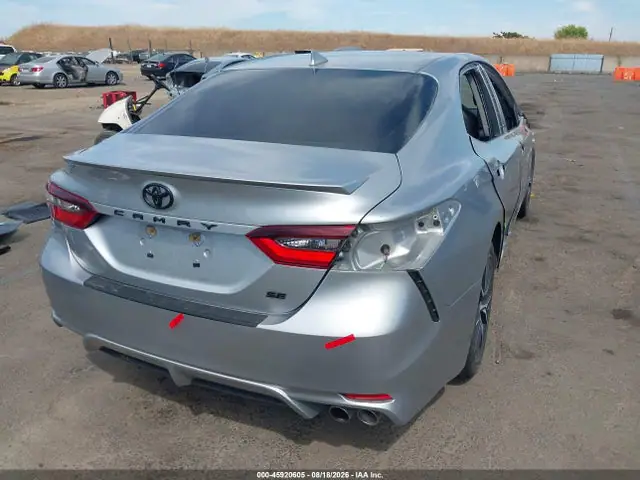 4T1G11AK1MU532837 — 2021 Toyota Camry SE, фото 4 с аукциона IAAI 14.10.2026, Правый бок