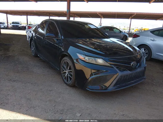 2021 Toyota CAMRY SE VIN 4T1G11AK8MU420715 фото 1