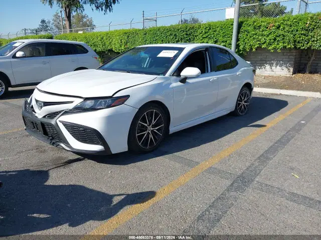 2021 Toyota CAMRY SE VIN 4T1T11AK3MU533843 фото 2