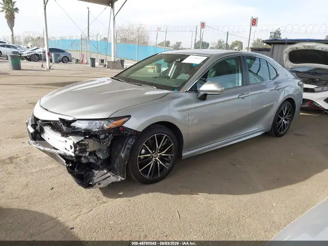 4T1G11AK1RU227748 — 2024 Toyota Camry SE, фото 2 с аукциона IAAI 14.10.2026, Передняя часть