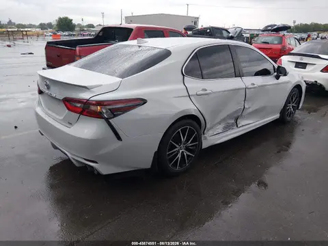 2024 Toyota CAMRY SE VIN 4T1G11AK8RU206766 фото 4
