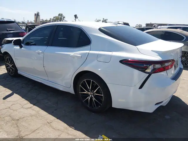 4T1G11AK6RU882505 — 2024 Toyota Camry SE, фото 3 с аукциона IAAI 14.10.2026, Передняя часть