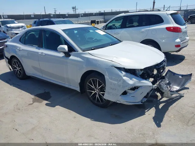 2024 Toyota CAMRY SE VIN 4T1G11AKXRU264023 фото 1