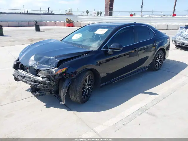 4T1G11AK6RU260258 — 2024 Toyota Camry SE, фото 2 с аукциона IAAI 14.10.2026, Передняя часть