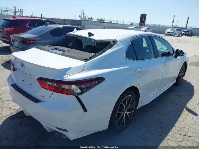 4T1G11AK9RU878335 — 2024 Toyota Camry SE, фото 4 с аукциона IAAI 14.10.2026, Задняя часть