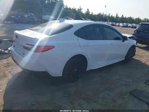 2025 Toyota CAMRY SE VIN 4T1DBADK2SU021887 фото 4
