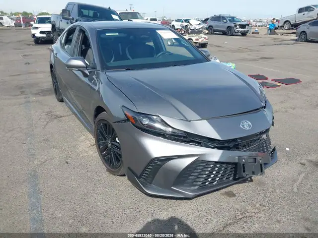 4T1DAACK8SU614531 — 2025 Toyota Camry SE, Передняя часть (Front End), фото до ремонта