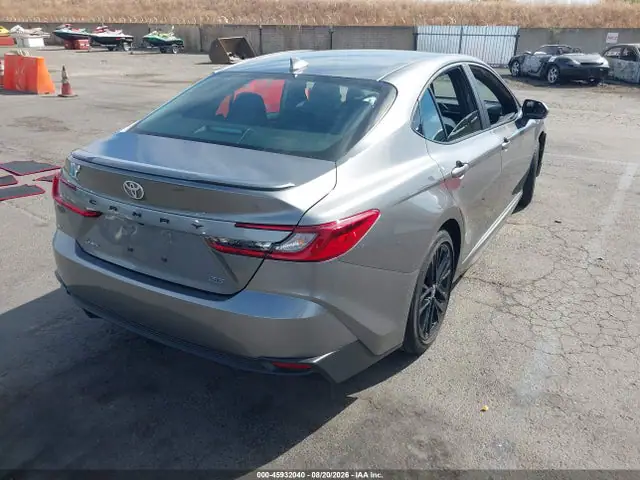4T1DAACK8SU614531 — 2025 Toyota Camry SE, фото 4 с аукциона IAAI 30.09.2026, Передняя часть