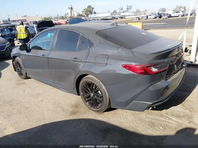 4T1DAACK5SU117629 — 2025 Toyota Camry SE, фото 3 с аукциона IAAI 14.10.2026, Передняя часть справа