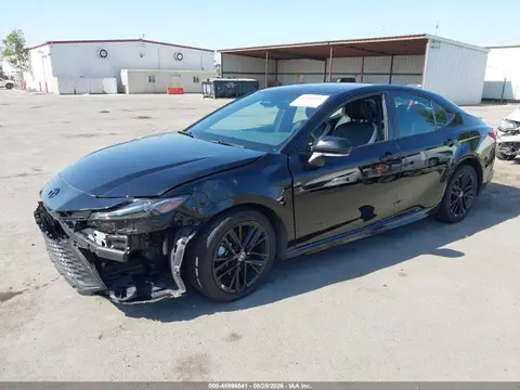 2025 Toyota CAMRY SE VIN 4T1DAACK7SU636889 фото 2