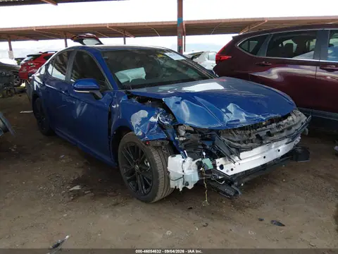 4T1DAACK4SU177501 — 2025 Toyota Camry SE, Передняя часть (Front End), фото до ремонта