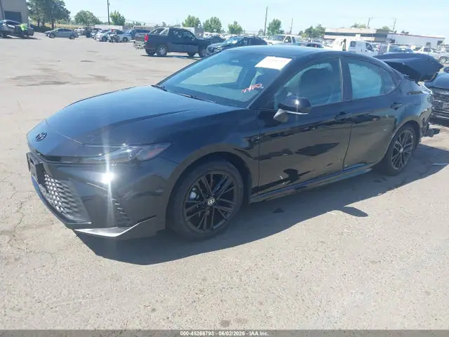 4T1DAACKXTU681343 — 2026 Toyota Camry SE, фото 2 с аукциона IAAI 14.10.2026, Задняя часть