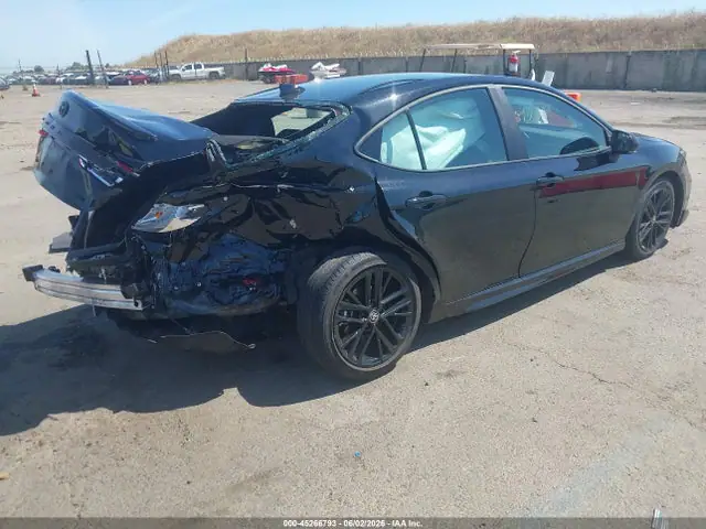 4T1DAACKXTU681343 — 2026 Toyota Camry SE, фото 4 с аукциона IAAI 14.10.2026, Задняя часть