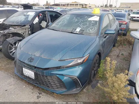 2026 Toyota CAMRY SE VIN 4T1DAACK5TU734580 фото 2