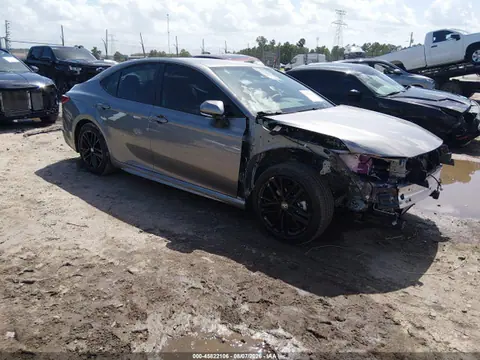 4T1DAACK0TU318856 — 2026 Toyota Camry SE, Передняя часть (Front End), фото до ремонта