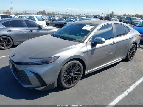 2026 Toyota CAMRY SE VIN 4T1DAACKXTU328715 фото 2