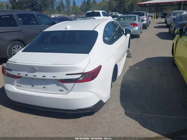 4T1DAACK3TU757002 — 2026 Toyota Camry SE, фото 4 с аукциона IAAI 14.10.2026, Левый бок