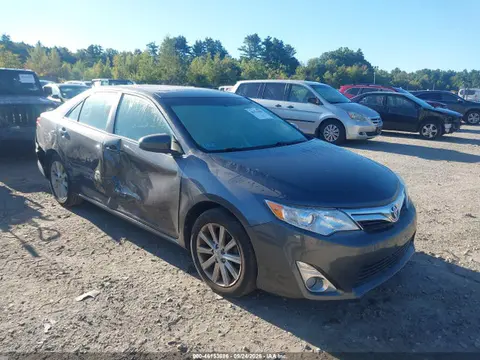 4T1BK1FK7EU542774 — 2014 Toyota Camry XLE V6, Правый бок (Right Side), фото до ремонта