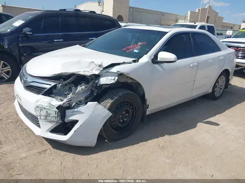2014 Toyota CAMRY XLE VIN 4T4BF1FK5ER379973 фото 2
